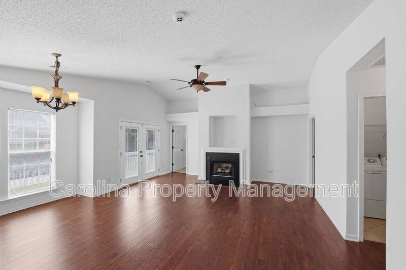 House for rent at 9740 Veronica Dr, Charlotte, NC 28215