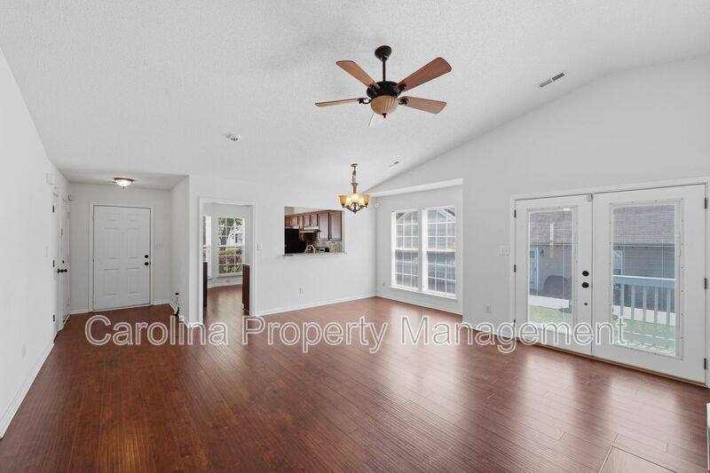 House for rent at 9740 Veronica Dr, Charlotte, NC 28215