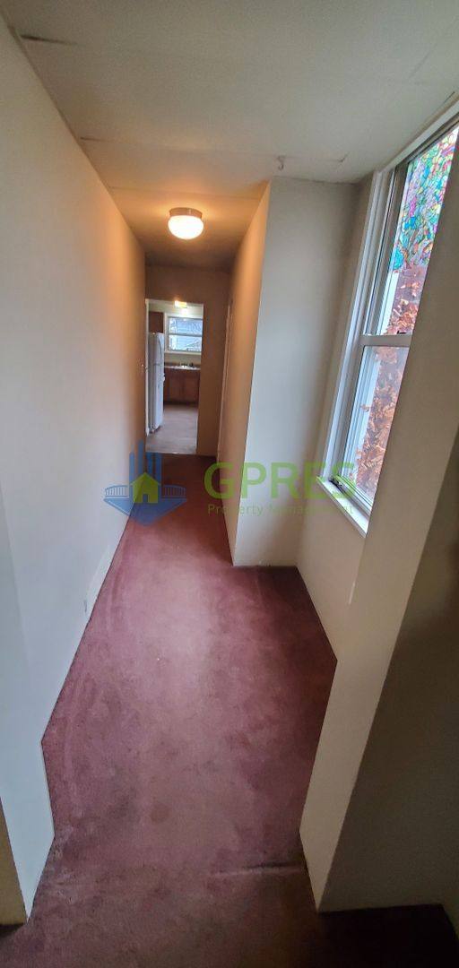 Apartment for rent at 841 Brackenridge Ave, Brackenridge, PA 15014