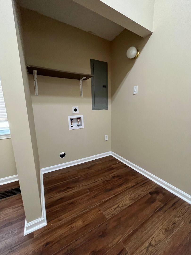 Apartment for rent at 825 E Henry St, Savannah, GA 31401