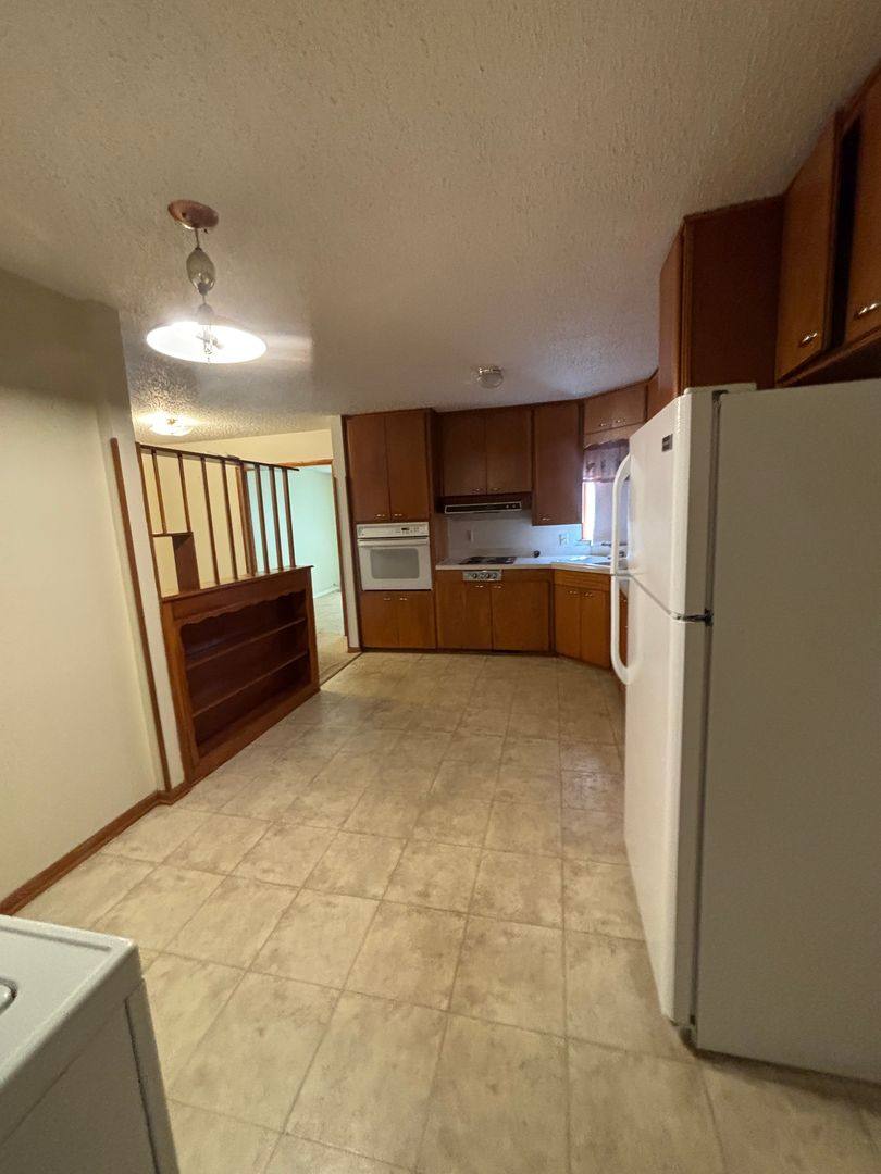 House for rent at 2400 SW 53rd St, Oklahoma City, OK 73119