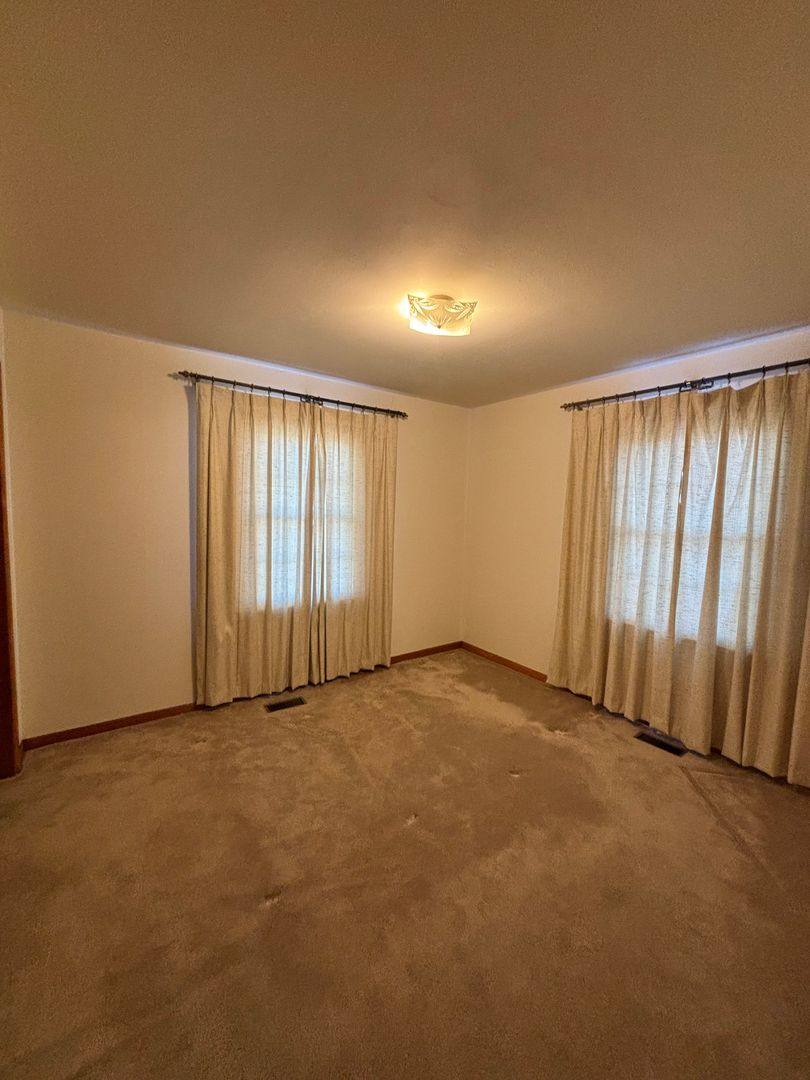 House for rent at 2400 SW 53rd St, Oklahoma City, OK 73119
