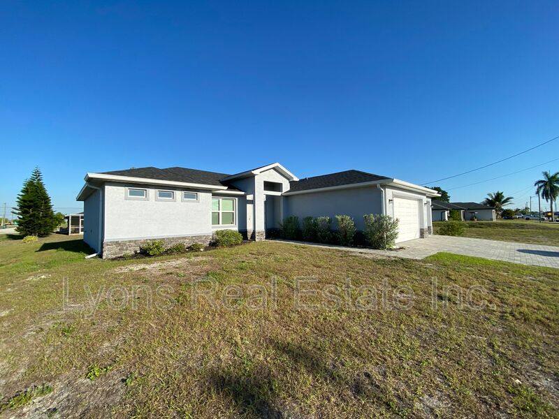 House for rent at 2000 NW 7th Ave, Cape Coral, FL 33993
