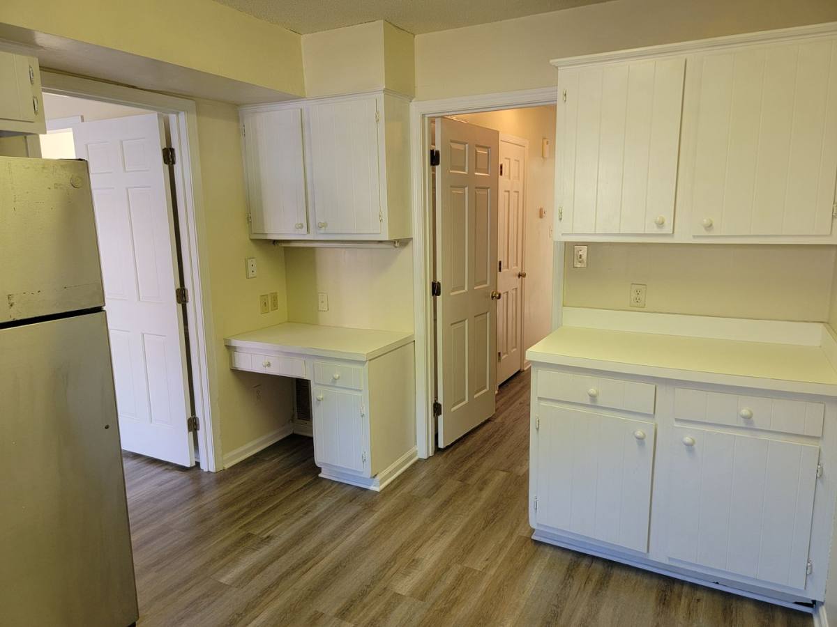 Townhouse for rent at 4839 Tower Rd, Greensboro, NC 27410