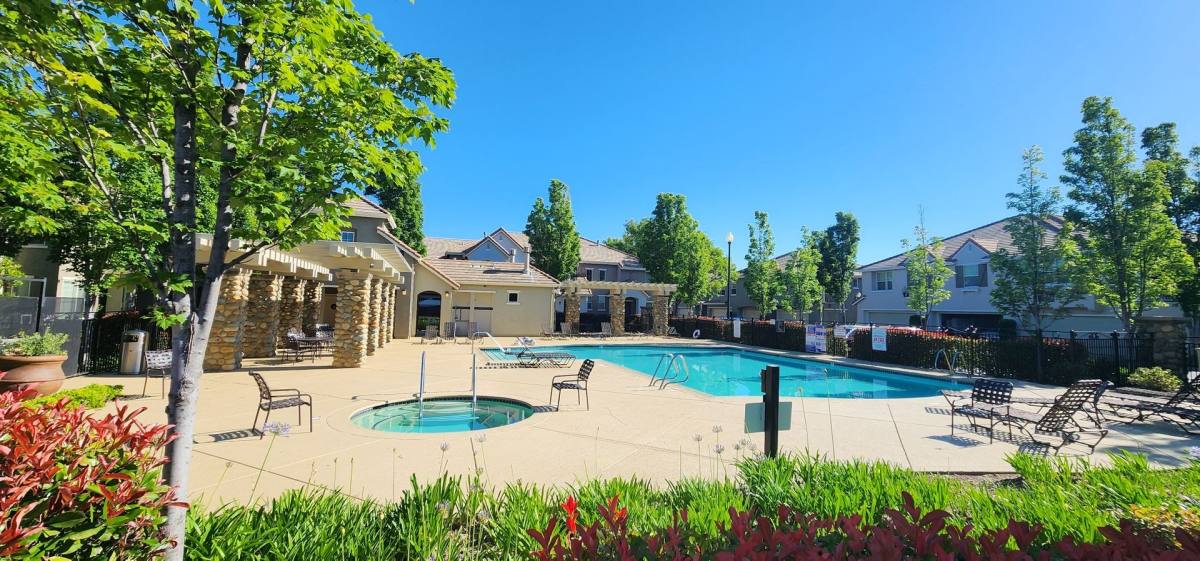 House for rent at 303 Esplanade Circle, Folsom, CA 95630