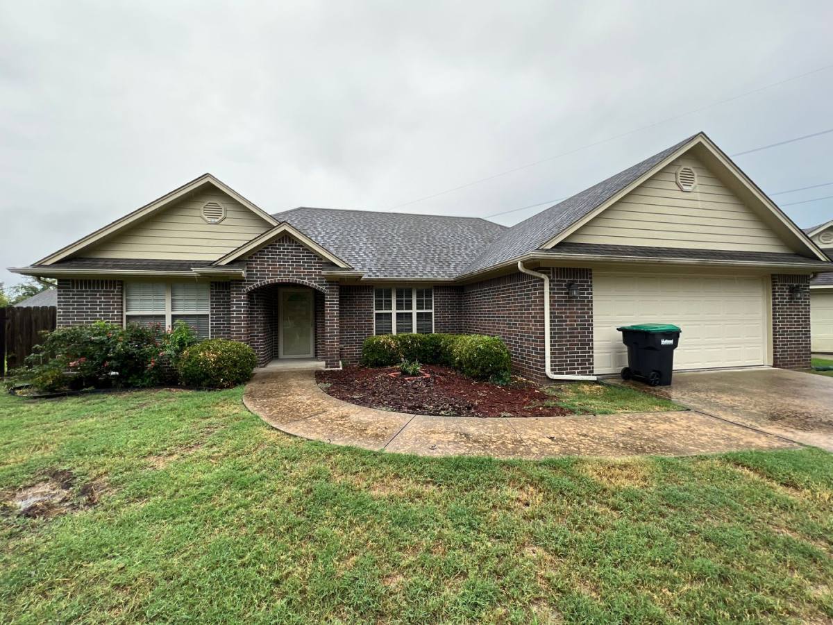 House for rent at 4031 Briar Lane, Tahlequah, OK 74464