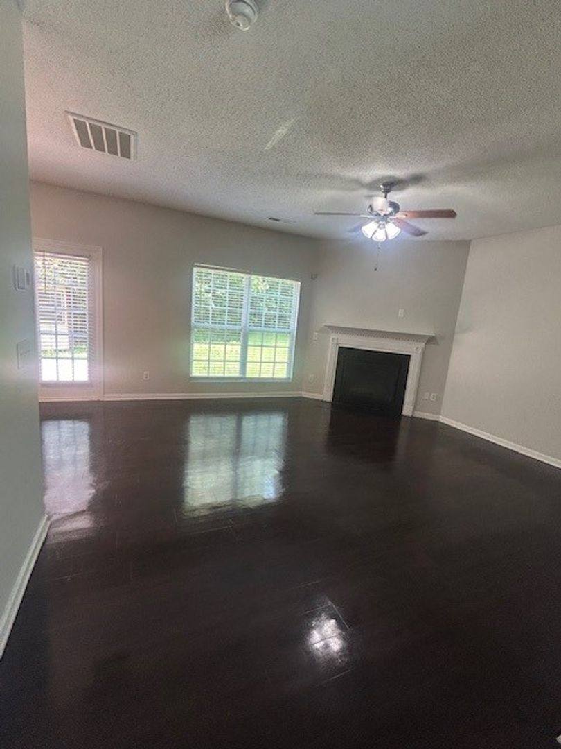 House for rent at 4293 Kelso Dr, High Point, NC 27265