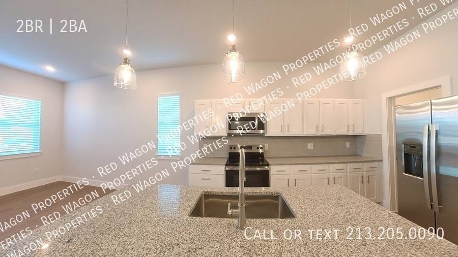 Apartment for rent at 330 E Carson St, San Antonio, TX 78208