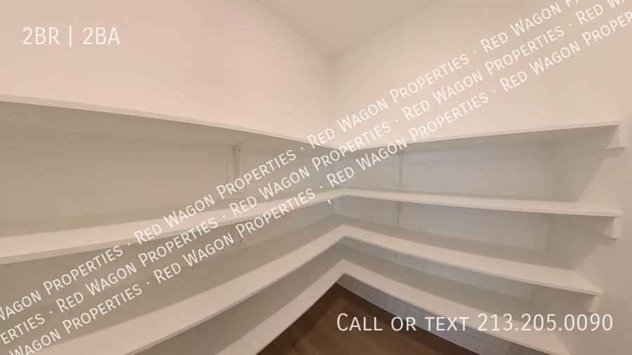 Apartment for rent at 330 E Carson St, San Antonio, TX 78208