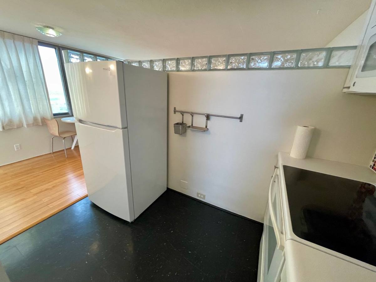 Apartment for rent at 1060 Kamehameha Highway, Pearl City, HI 96782