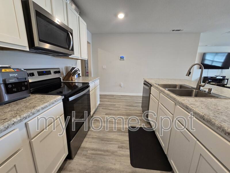 House for rent at 4404 White Cedar Court, Milton, FL 32571