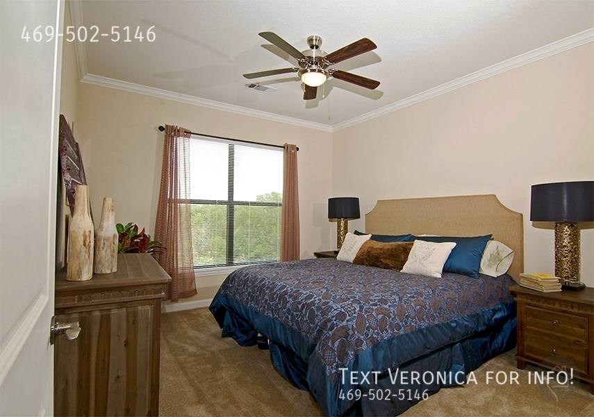 Apartment for rent at 105 N Austin Ave, Georgetown, TX 78626