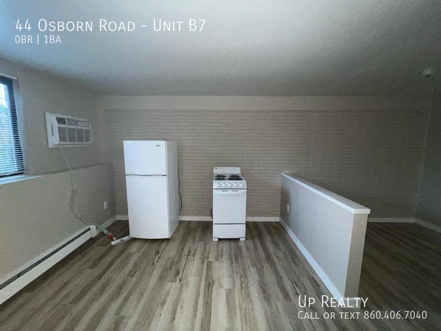 Apartment for rent at 44 Osborn Rd, Naugatuck, CT 06770