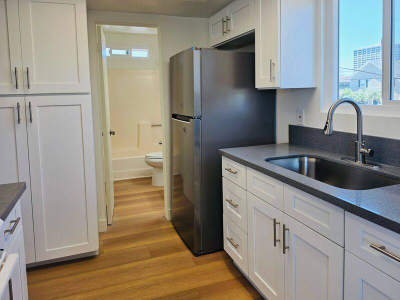 Apartment for rent at 1980 Anaheim Ave #B, Costa Mesa, CA 92627