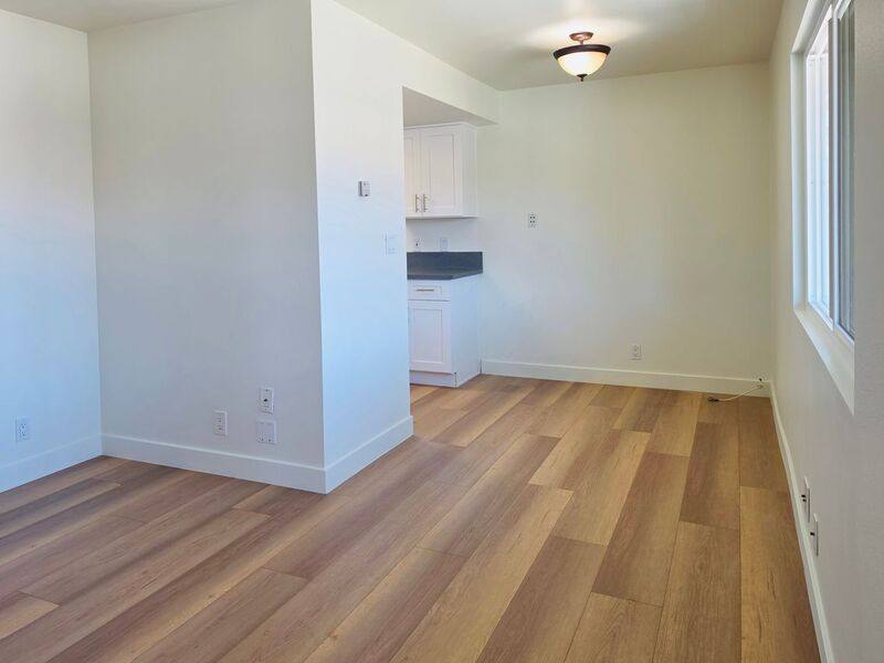 Apartment for rent at 1980 Anaheim Ave #B, Costa Mesa, CA 92627