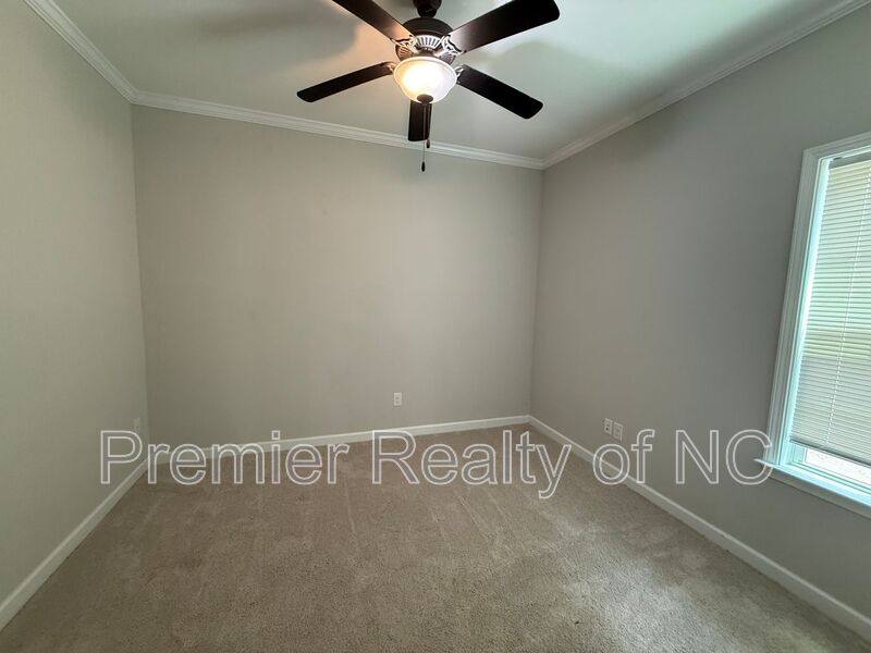 House for rent at 6982 Orchard Path Dr, Clemmons, NC 27012