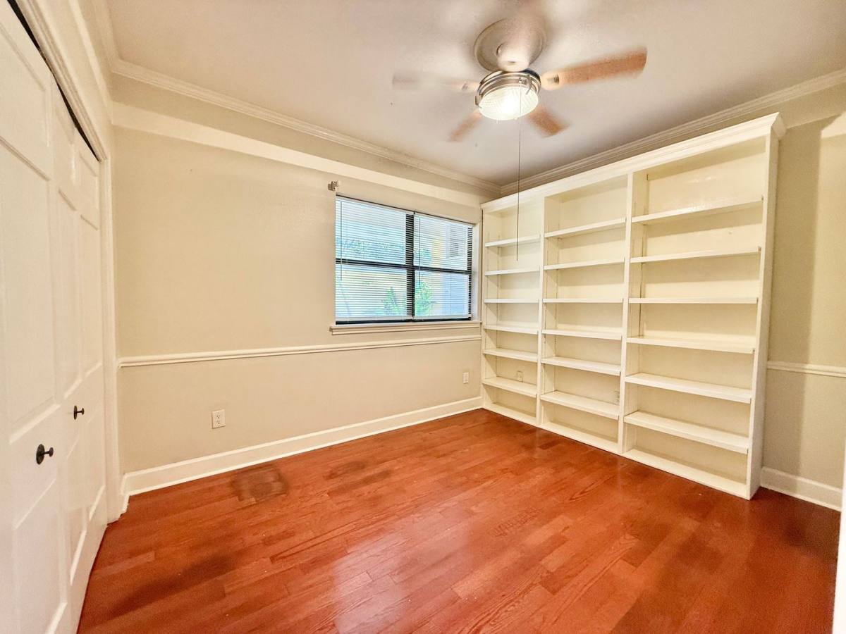 House for rent at 621 W Woodruff Dr, Baton Rouge, LA 70808