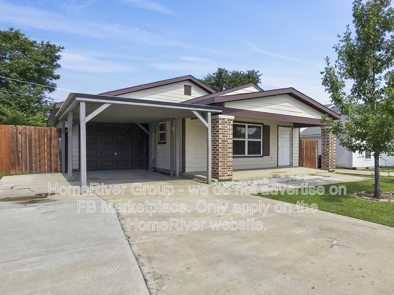 House for rent at 1332 Driess St, Fort Worth, TX 76104