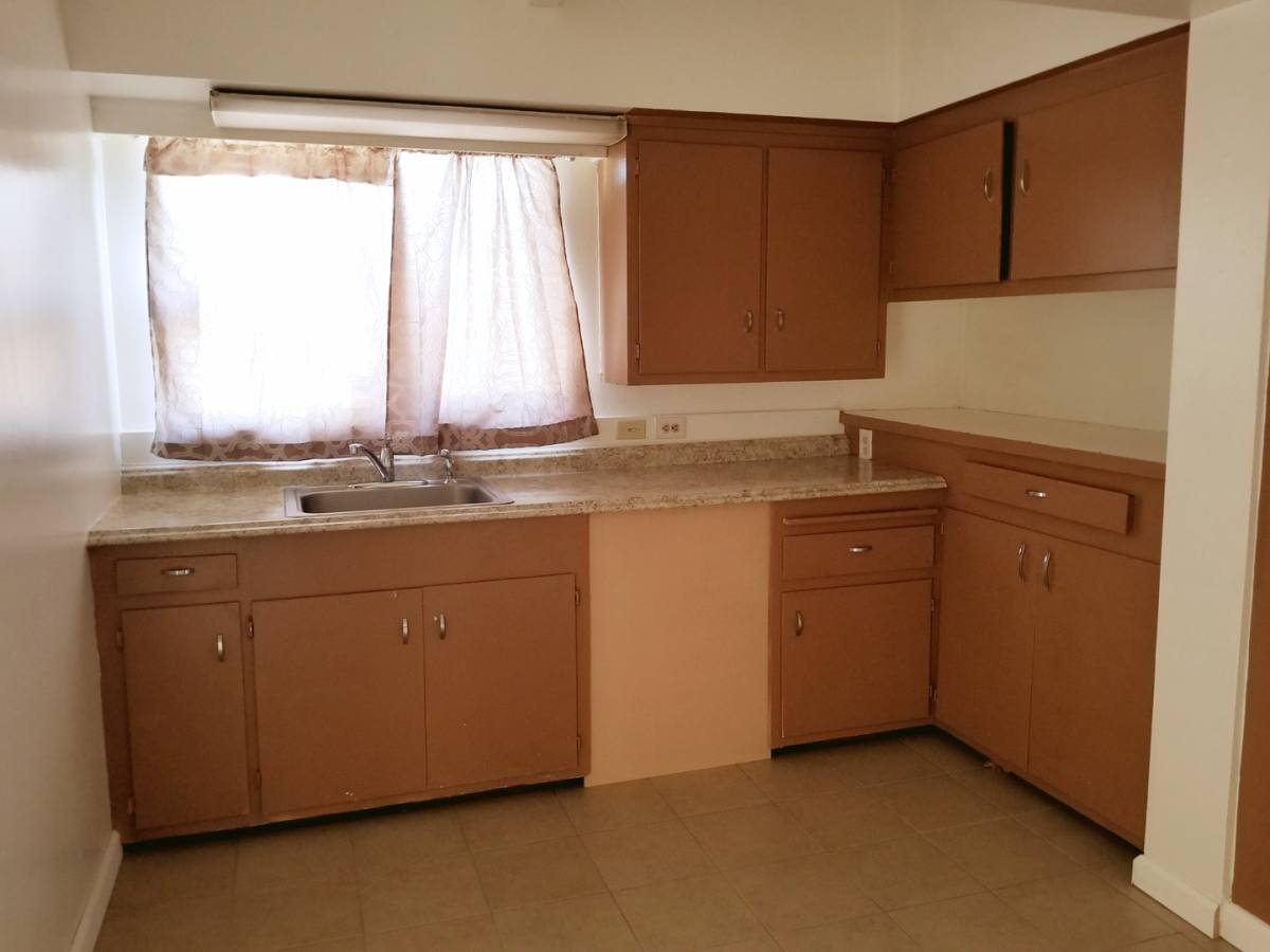 Townhouse for rent at 707 W Newgrove St, Lancaster, CA 93534