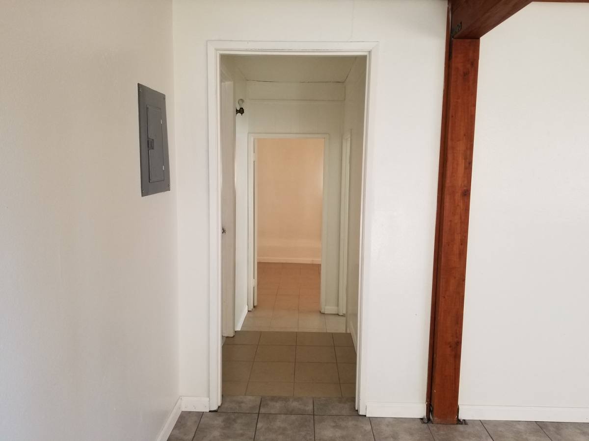 Townhouse for rent at 707 W Newgrove St, Lancaster, CA 93534