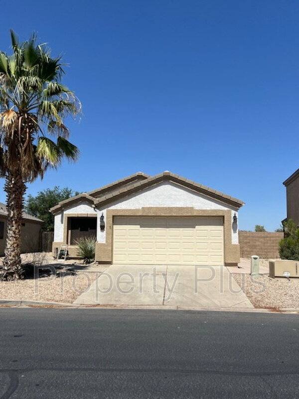 House for rent at 24115 N Desert Dr, Florence, AZ 85132