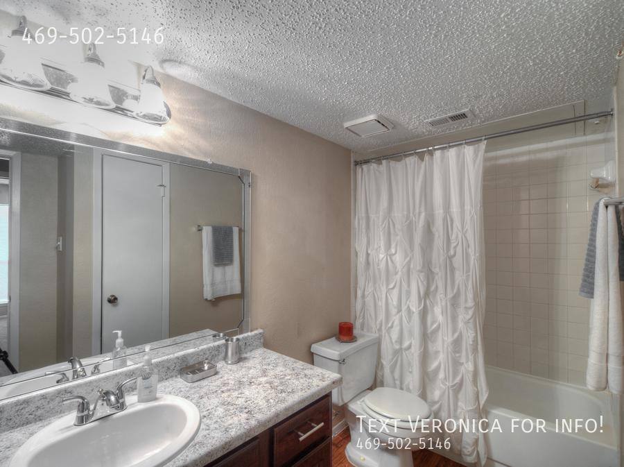 Apartment for rent at 8524 Burnet Rd, Austin, TX 78757
