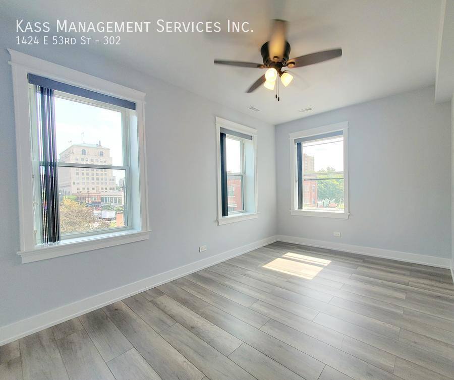 Condo for rent at 1424 E 53rd St, Chicago, IL 60615