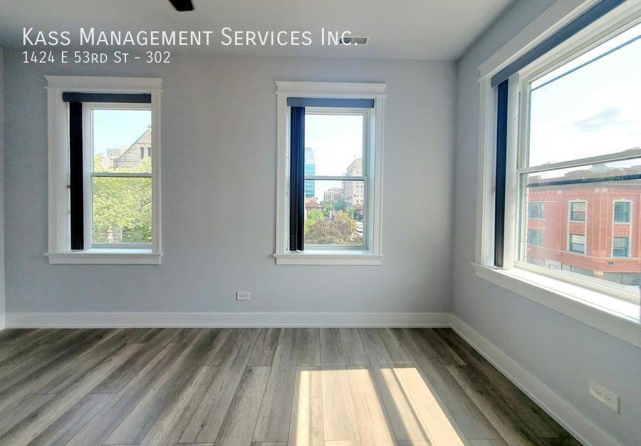 Condo for rent at 1424 E 53rd St, Chicago, IL 60615
