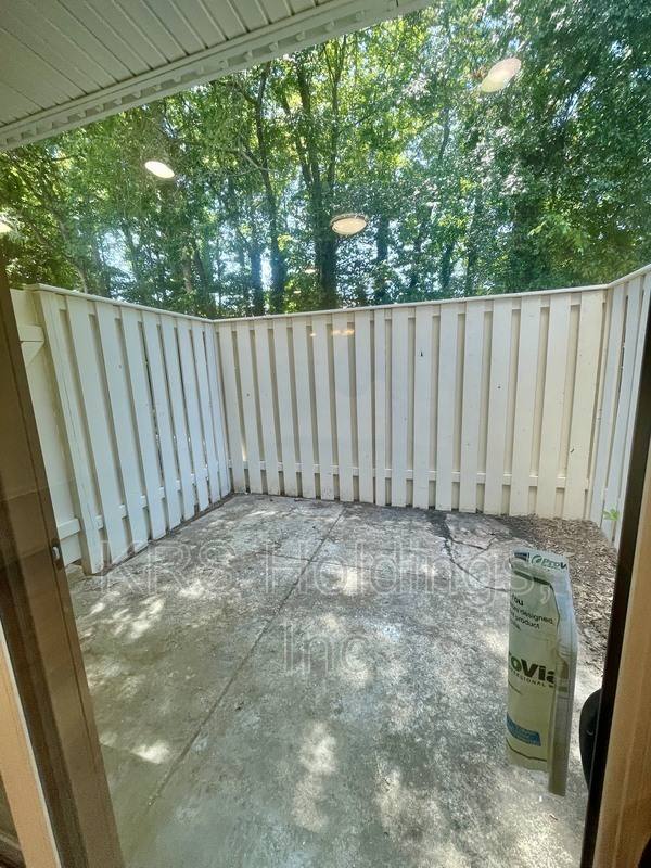 Townhouse for rent at 7214 Jillspring Court #26C, Springfield, VA 22152