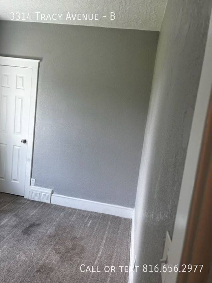 Apartment for rent at 3314 Tracy Ave, Kansas City, MO 64109