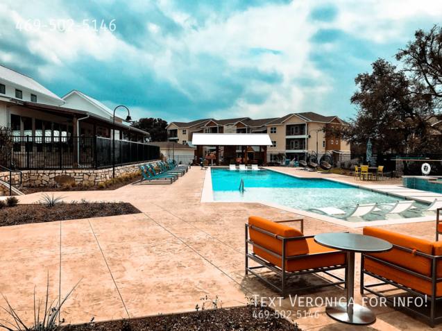 Apartment for rent at 1100 S Kenney Fort Blvd, Round Rock, TX 78665