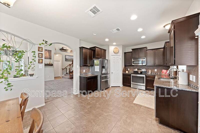 House for rent at 5516 Pinery Dr, Waco, TX 76708