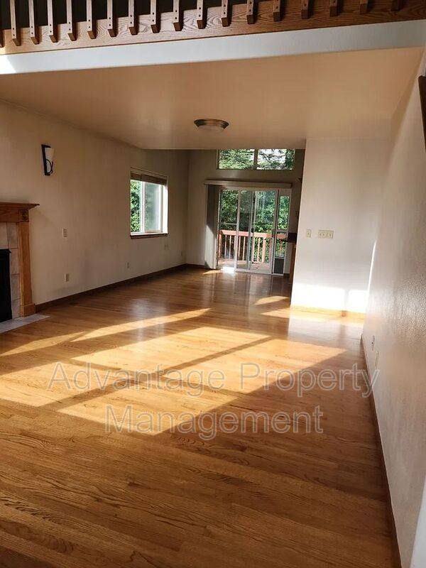 House for rent at 494 Nandina St, Sweet Home, OR 97386