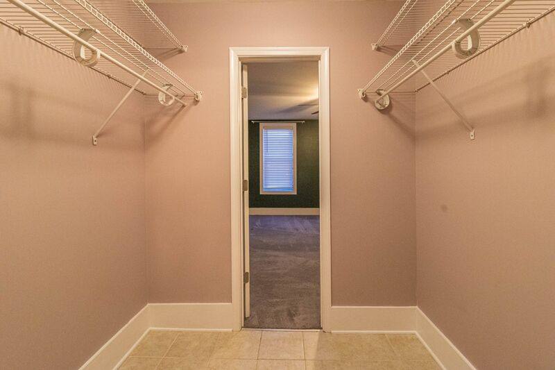Townhouse for rent at 6 S Curley St, Baltimore, MD 21224