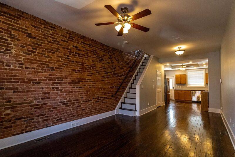 Townhouse for rent at 6 S Curley St, Baltimore, MD 21224