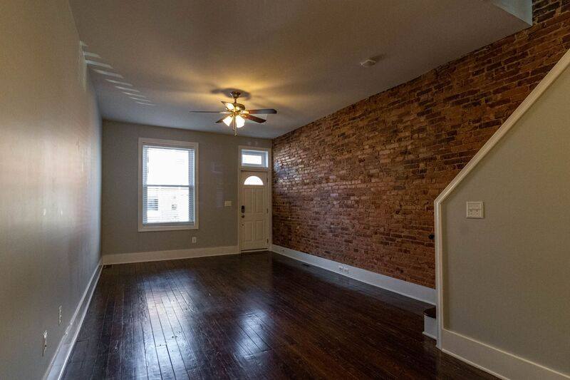 Townhouse for rent at 6 S Curley St, Baltimore, MD 21224