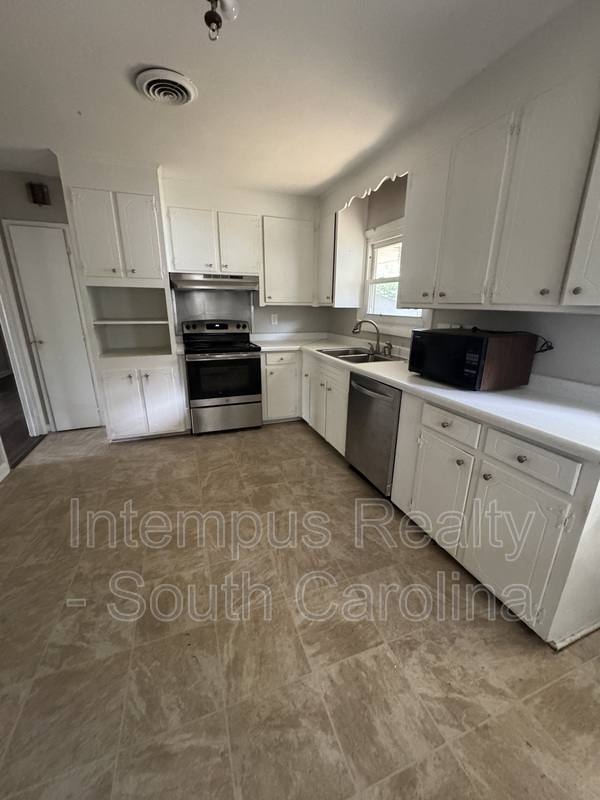 House for rent at 5902 Park St, Hanahan, SC 29410