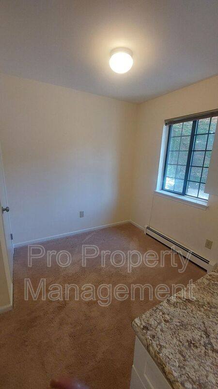 Condo for rent at 28 Andover Court, Brookfield, CT 06804