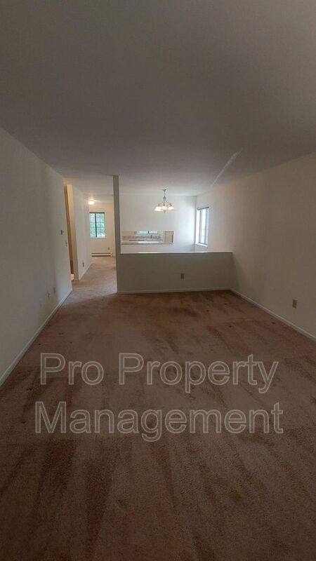 Condo for rent at 28 Andover Court, Brookfield, CT 06804