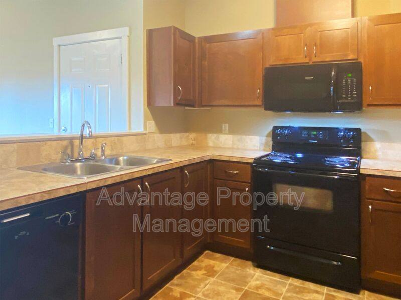 Apartment for rent at 519 N Catron Place #2, Monmouth, OR 97361