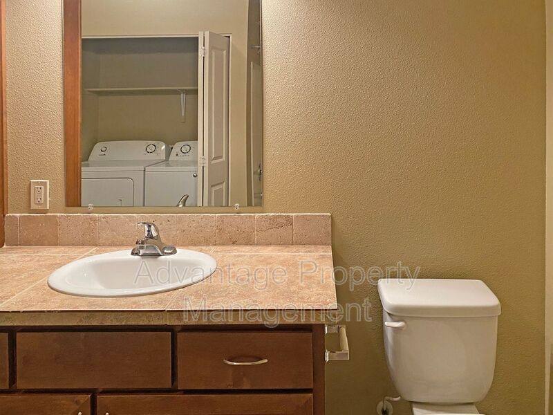 Apartment for rent at 519 N Catron Place #2, Monmouth, OR 97361
