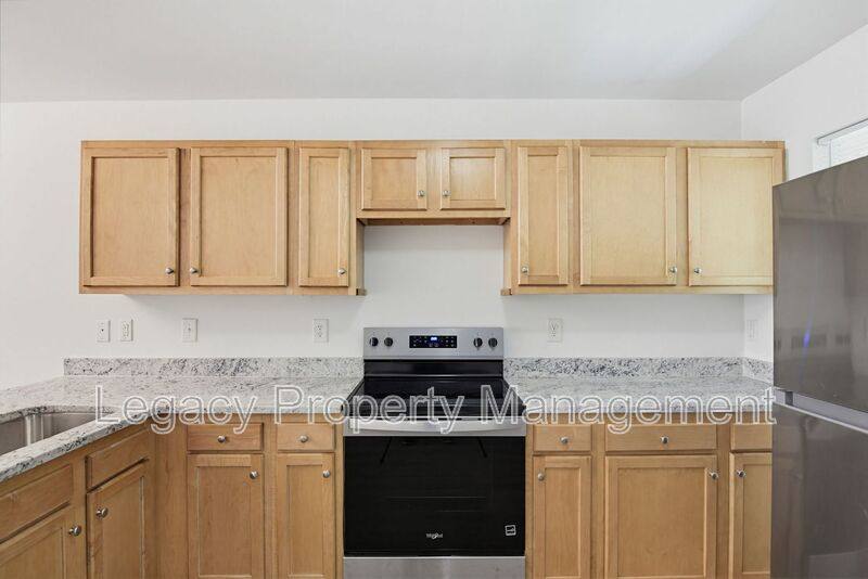 Townhouse for rent at 1352 Snow Court, Burlington, NC 27215