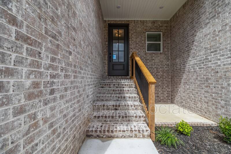 House for rent at 1041 Whistler St, Centerton, AR 72719