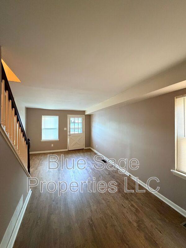 Townhouse for rent at 800-818 Main St #816, Marcus Hook, PA 19061