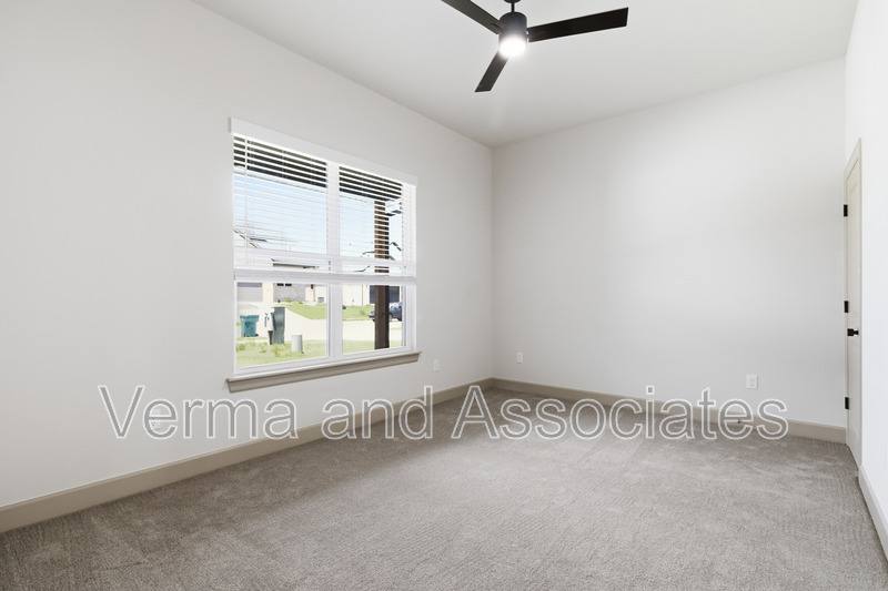 House for rent at 1070 Whistler St, Centerton, AR 72719