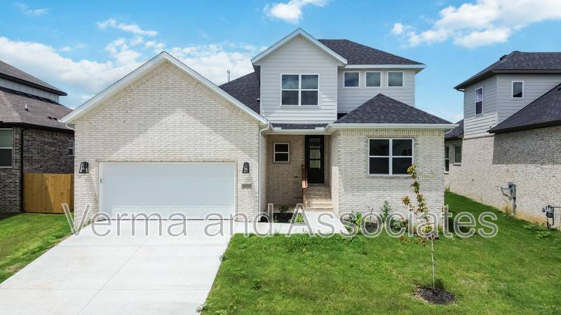 House for rent at 1071 Whistler St, Centerton, AR 72719