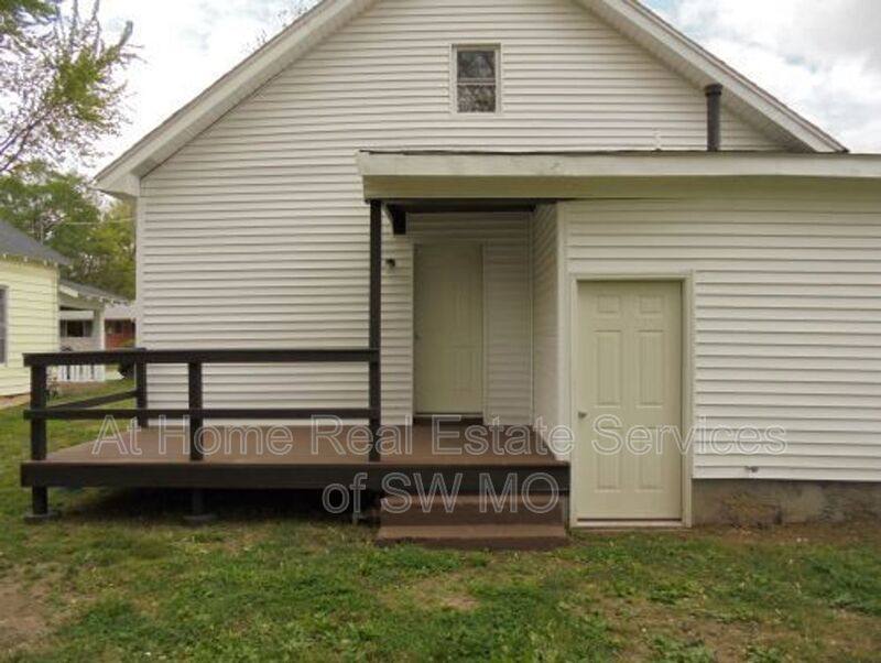 House for rent at 438 W Page, Springfield, MO 65806