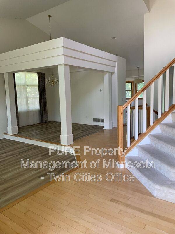 House for rent at 8636 Pheasant Run Rd, Saint Paul, MN 55125