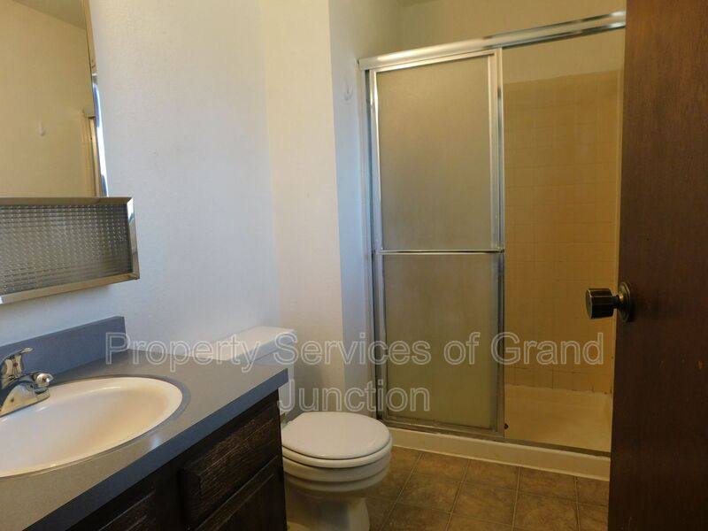 House for rent at 644 Starlight Dr, Grand Junction, CO 81504