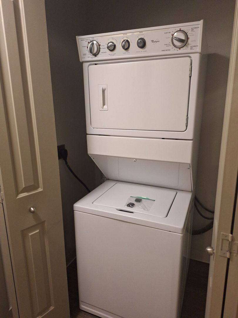 Apartment for rent at 2101 Market St, Denver, CO 80205